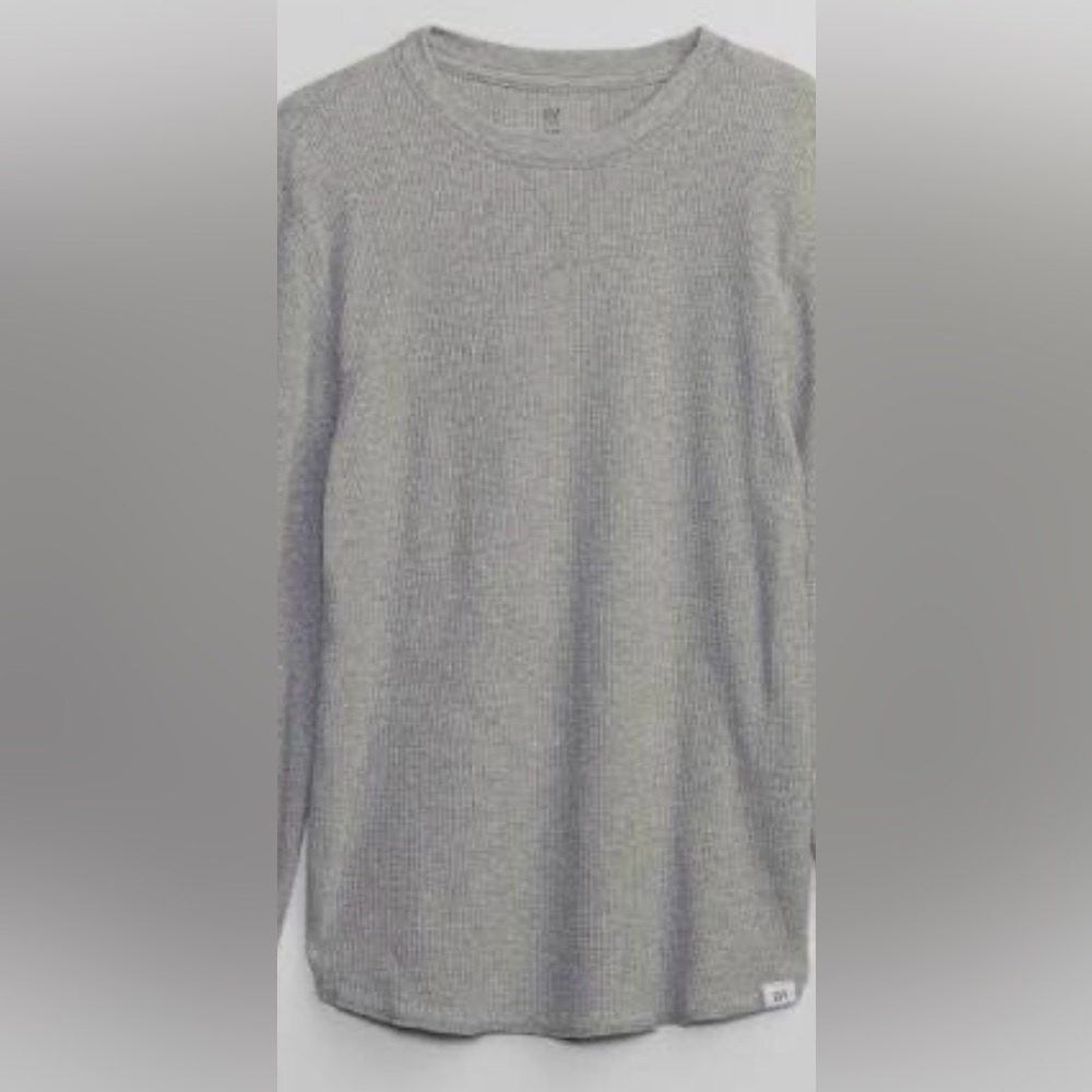 Bundle of 4 long Sleeve Boys T- Shirts in a Size Medium - Picture 5 of 9